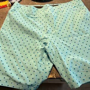 Under Armour Men's Aqua Star Pattern Shorts